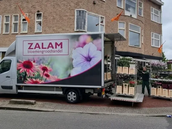 bloemenauto-voor-bloemist